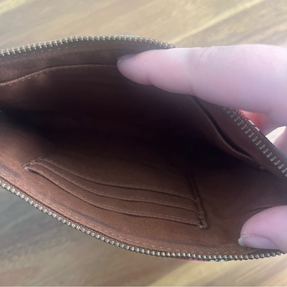 Fossil RFID Pouch Clutch Wallet Geometric Chevron Multi Color - Picture 5 of 8